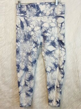 Offline by Aerie Tie Dye Compression Capri Leggings Blue & White High Waist Crop